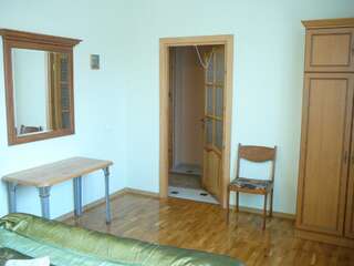 Дома для отпуска Усадьба Cветлые Росы Брест Дом с 3 спальнями-21