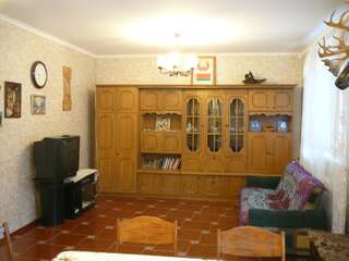 Дома для отпуска Усадьба Cветлые Росы Брест Дом с 3 спальнями-40