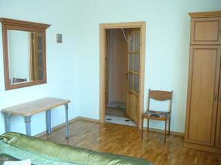 Дома для отпуска Усадьба Cветлые Росы Брест Дом с 3 спальнями-51